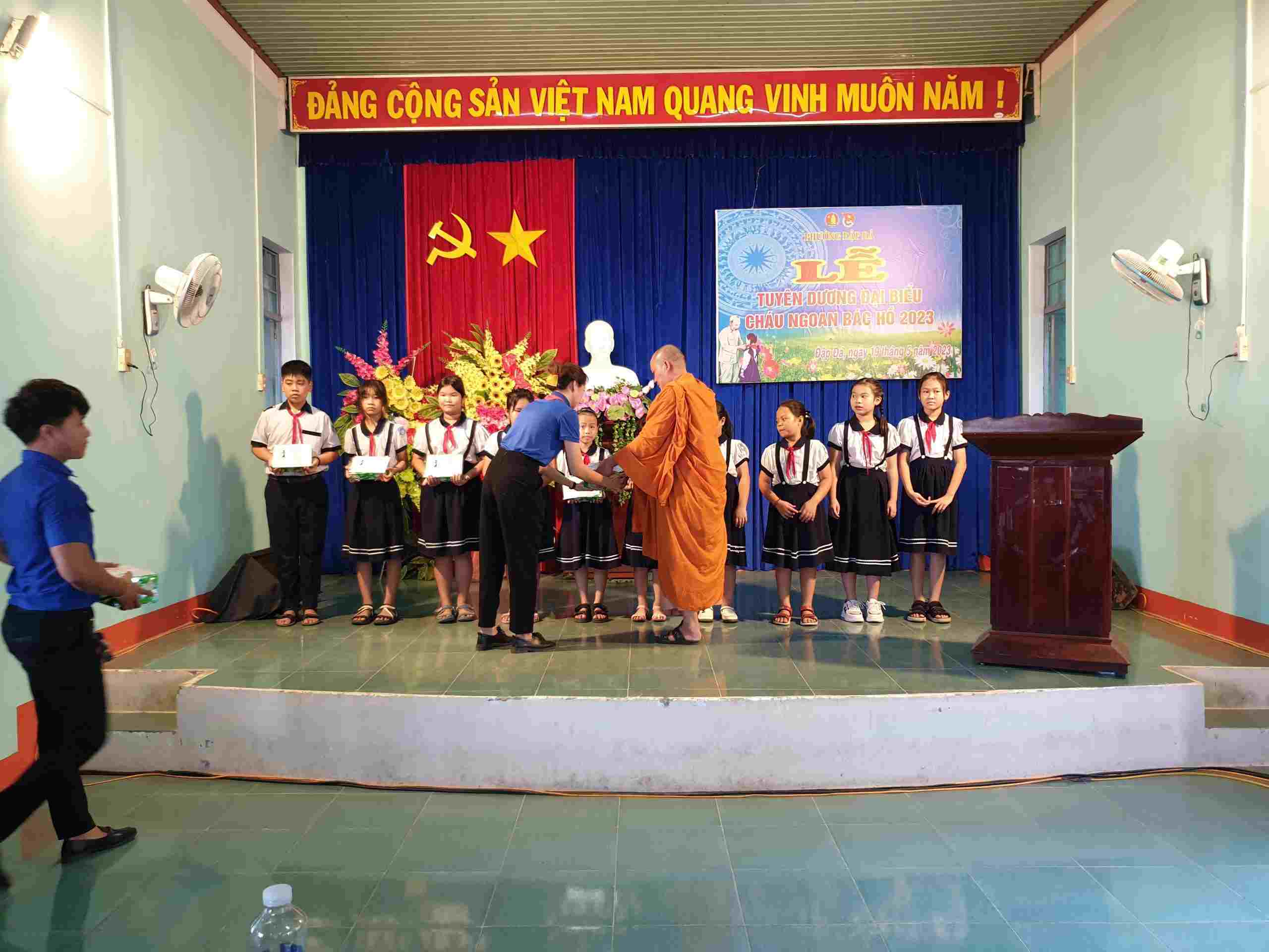 An Nhơn: Tịnh xá Ngọc Duyên hưởng ứng Lễ phát động tháng Nhân đạo năm 2023